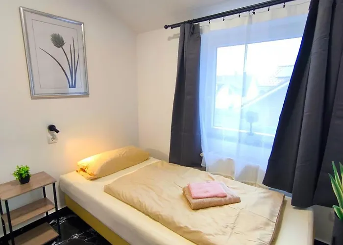 Schwert Loft S73 Free Parking & Wifi